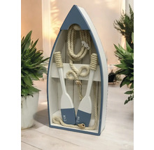 Bateau décoratif en bois avec rames et corde comme décoration maritime