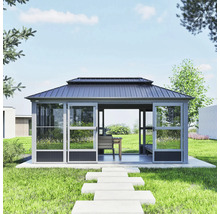 Gartenpavillon mit Schiebetüren auf einer Rasenfläche