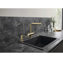 Évier de cuisine avec robinet et distributeur de savon