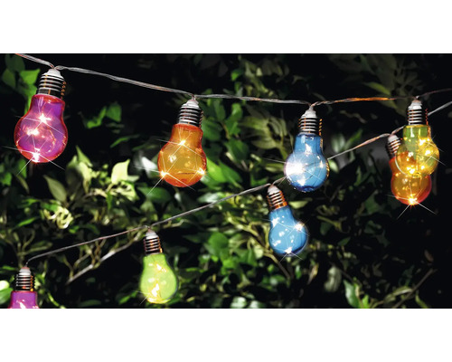 Lichterkette mit bunten Glühbirnen für den Aussenbereich