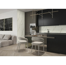 Cuisine et coin repas modernes avec façades à lattes, murs aspect marbre, parquet à chevrons et mobilier minimaliste.
