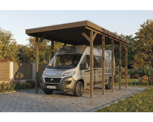 Camping-car sous un carport en bois