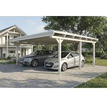 Double carport en bois avec deux voitures garées devant une maison.