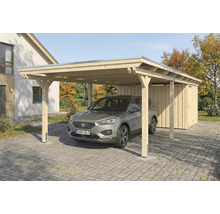 Carport en bois avec remise et une voiture en dessous