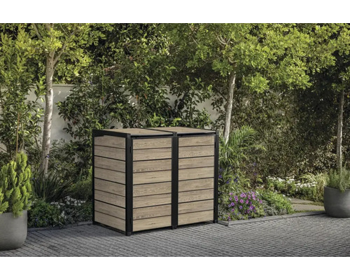 Cache-conteneurs à ordures avec revêtement en bois dans le jardin
