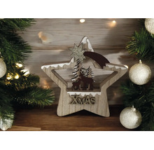 Holz-Weihnachtsdekoration in Sternform mit Rentier-Szene und dem Schriftzug XMAS.