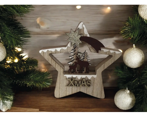 Holz-Weihnachtsdekoration in Sternform mit Rentier-Szene und dem Schriftzug XMAS.