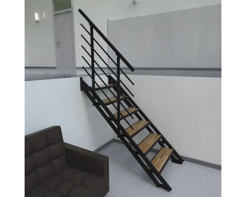 Moderne Raumspartreppe aus schwarzem Metall mit Holzstufen und integriertem Geländer in einem hellen Wohnraum.