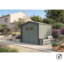 Abri de jardin moderne en bois avec banc intégré dans un jardin ensoleillé devant une maison en pierre avec terrasse. (Image AI modified or generated)