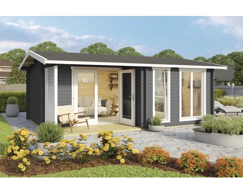Abri de jardin moderne en bois avec de grandes baies vitrées, des cadres de fenêtres clairs et un toit à deux pans sur une terrasse pavée.