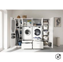Armoire de buanderie blanche organisée avec lave-linge, sèche-linge, étagères de rangement, tiroirs et supports pour ustensiles. (Image AI modified or generated)