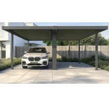 Carport double moderne en aluminium avec toit plat, une voiture garée sur une allée carrelée devant une clôture en bois.