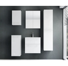 Modernes, wandhängendes Badezimmermöbel-Set in Weiß bestehend aus Waschbeckenunterschrank, Spiegelschrank, Hochschrank und zwei Beischränken.