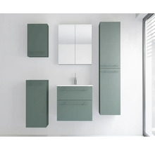Ensemble de meubles de salle de bains moderne en vert gris avec meuble sous-vasque, armoire de toilette, une armoire haute et deux meubles d'appoint.