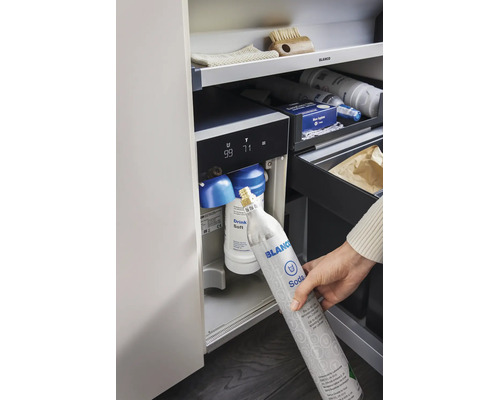Cylindre de CO2 Blanco Soda pour systèmes d eau inséré dans le module de sous meuble de cuisine