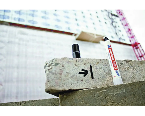 Marqueur industriel Edding 950 pour marquages permanents sur surfaces rugueuses comme le béton ou la pierre en extérieur