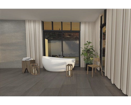 Badezimmer mit freistehender Badewanne, Fensterfront, Vorhängen und Holzelementen