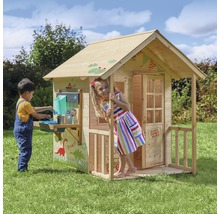 Spielhaus aus Holz mit zwei Kindern im Garten