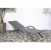 Gartensessel mit verstellbarer Rückenlehne und Metallrahmen