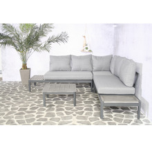 Graue Gartenloungegruppe mit Tisch und Zierpflanze