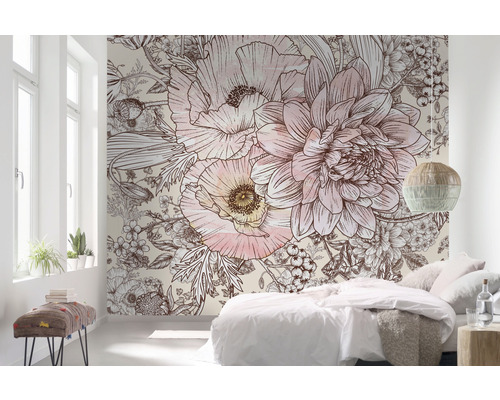 Schlafzimmer mit grossflächiger Blumentapete mit Mohnblumen und Dahlien