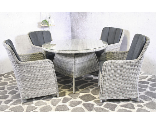 Gartensitzgruppe mit rundem Tisch und vier Rattansesseln mit grauen Auflagen