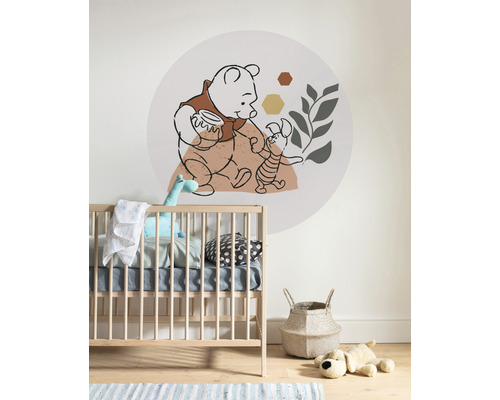 Chambre d''enfant avec sticker mural, lit d''enfant et décoration