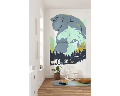 Wandbild mit Felswesen- und Pferdemotiv im Kinderzimmer.