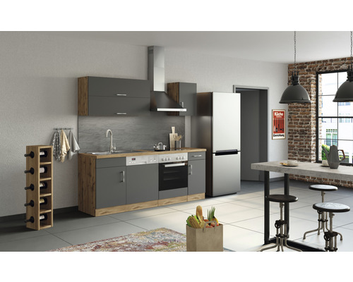 Cuisine moderne avec armoires grises, appareils en acier inoxydable et accents en bois