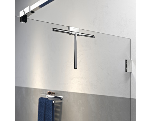 Cabine de douche avec raclette et porte-serviettes