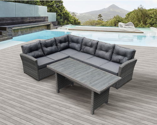 Gartensitzgruppe mit Ecksofa und Tisch auf einer Terrasse