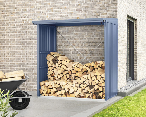 Range-bûches en métal avec bûches et brouette