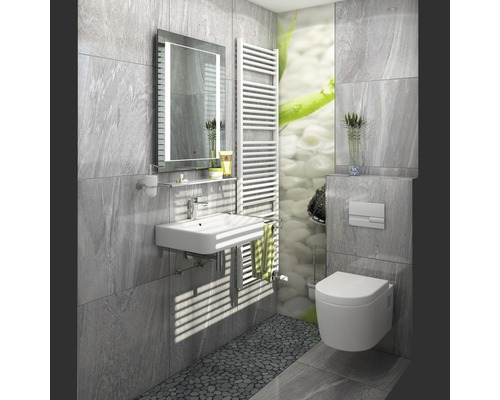 Modernes Badezimmer mit Waschbecken, Spiegel, Heizkörper und Toilette vor Wandfliesen