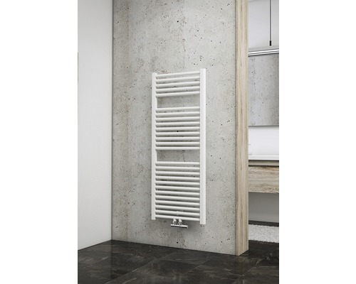 Radiateur de salle de bains SCHULTE München 1215x500 mm blanc avec raccordement au centre