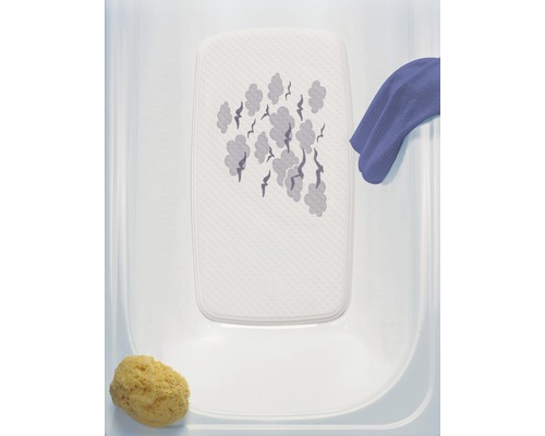 Badewanne mit Badewanneneinlage, Schwamm und Waschlappen