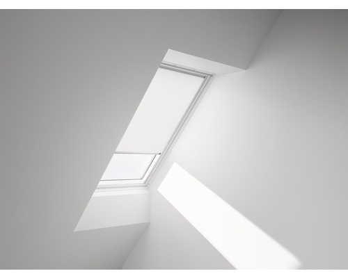 Store tamisant VELUX blanc uni à commande manuelle cadre aluminium RFL P06 1028S