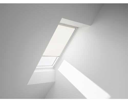 Store tamisant VELUX beige uni à commande manuelle cadre aluminium RFL C04 1086S