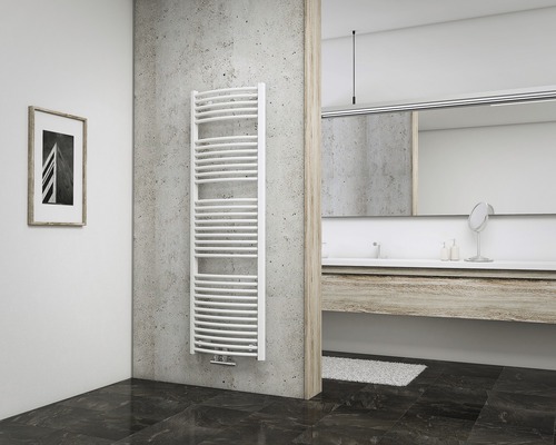 Radiateur de salle de bains SCHULTE München rond 1575x500 mm blanc avec raccordement au centre