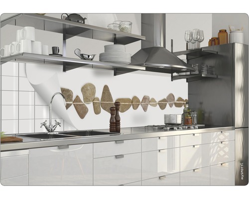 Crédence de cuisine avec motif de pierres dans une cuisine moderne