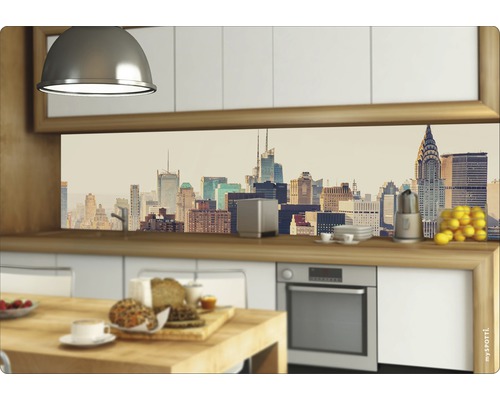 Cuisine lumineuse avec vue sur une ligne d''horizon