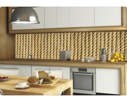 Scène de cuisine avec crédence aspect corde.