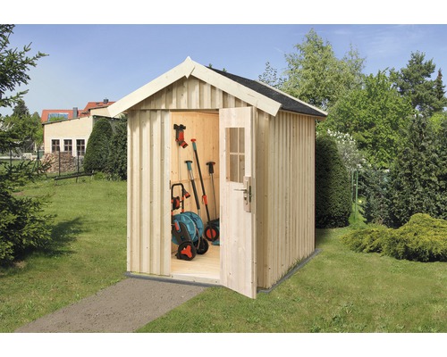 Armoire de jardin en bois avec porte ouverte et outils de jardin à l''intérieur.