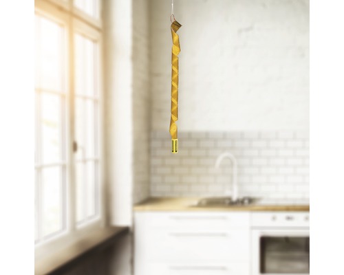 Hängender Fliegenfänger im Küchenraum zur Insektenbekämpfung.