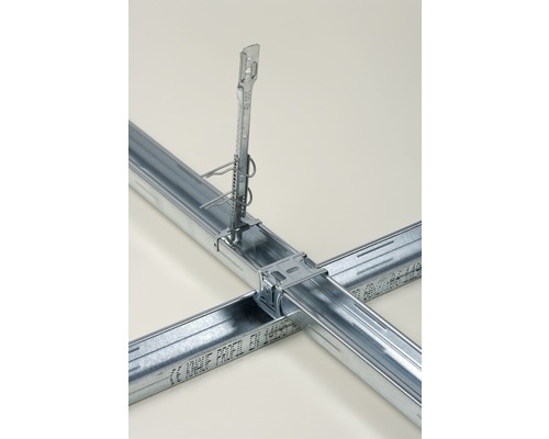 Gros plan d''une structure de plafond en profilés métalliques avec système de suspension