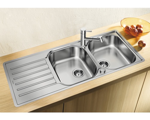 Évier en acier inoxydable avec deux cuves et égouttoir