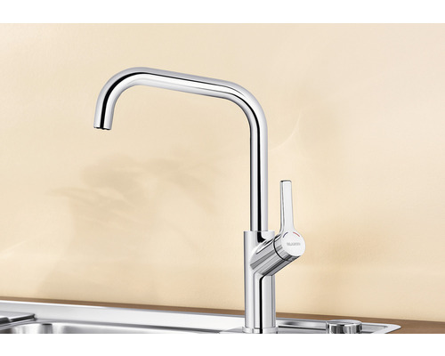Robinet de cuisine en métal avec bec haut