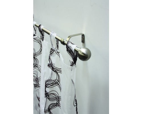 Gardinenstange mit Vorhang