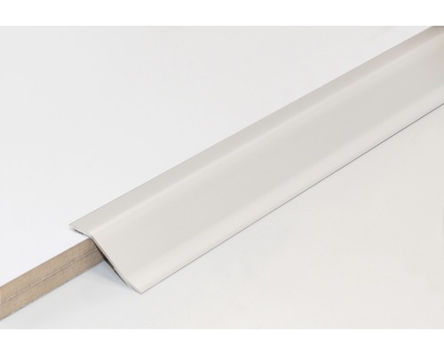 Profilé de finition en plastique pour panneaux muraux