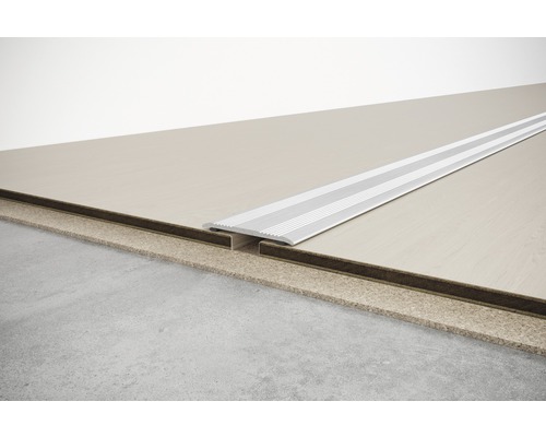 Bodenprofil zur Verbindung von zwei Bodenbelägen unterschiedlicher Höhe.