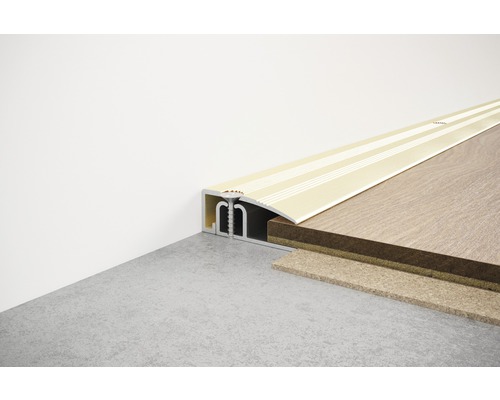 Profilé de sol pour raccorder différents revêtements de sol.